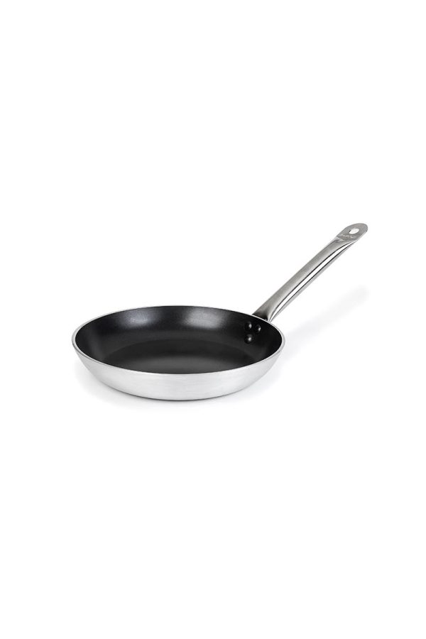 Tri-layer chef skillet
